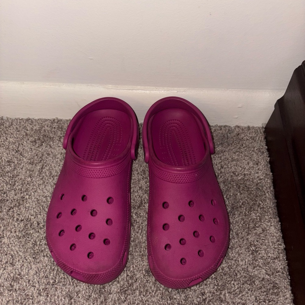 Fuchsia Crocs